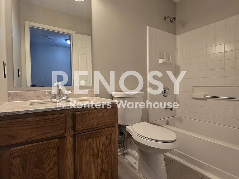 5533 Strathmoor Manor Cir — Photo 25