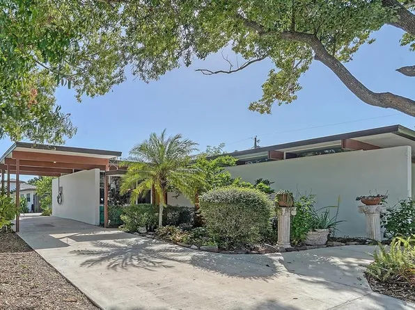 2406 Siesta Dr, Sarasota, FL 34239