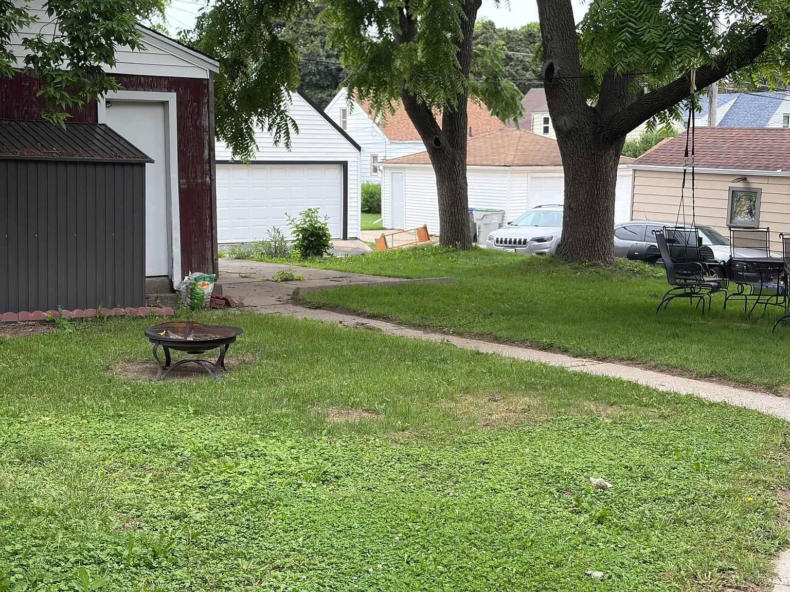 2 bed, 1000 sqft, $1,400 — Photo 3