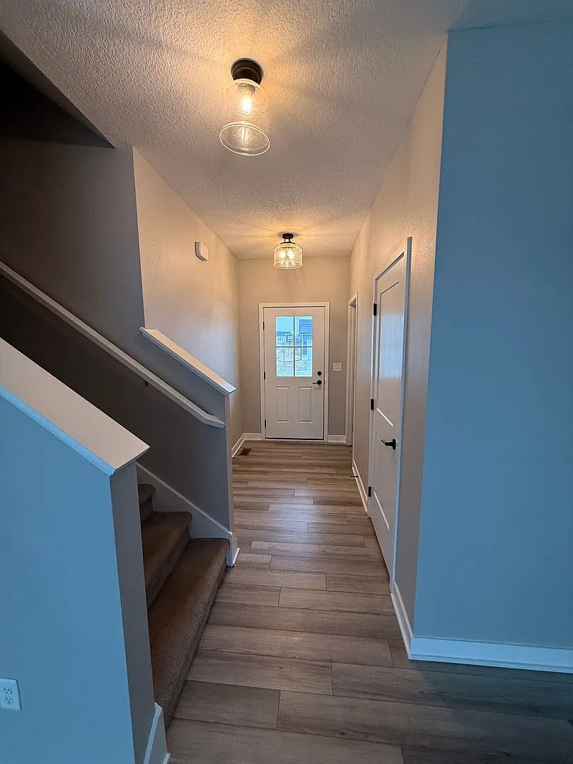4 Bed / 2.5 Bath Home in Grimes — Photo 4