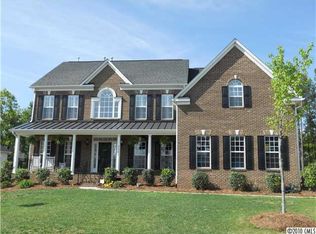 2322 Harvester Ave, Fort Mill, SC 29708