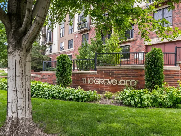 317 Groveland Ave Unit 105, Minneapolis, MN 55403