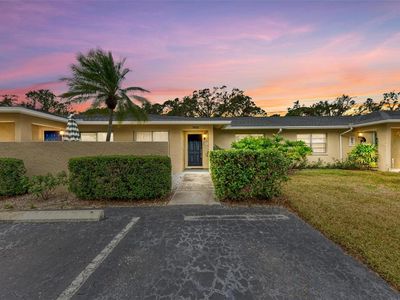 7022 W Country Club Dr N, Sarasota, FL, 34243