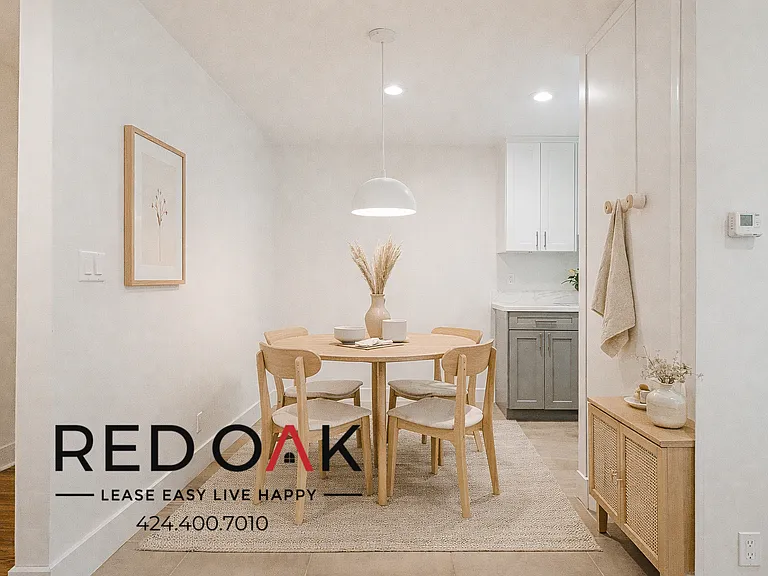 120 S Oxford Ave #8 — Photo 5