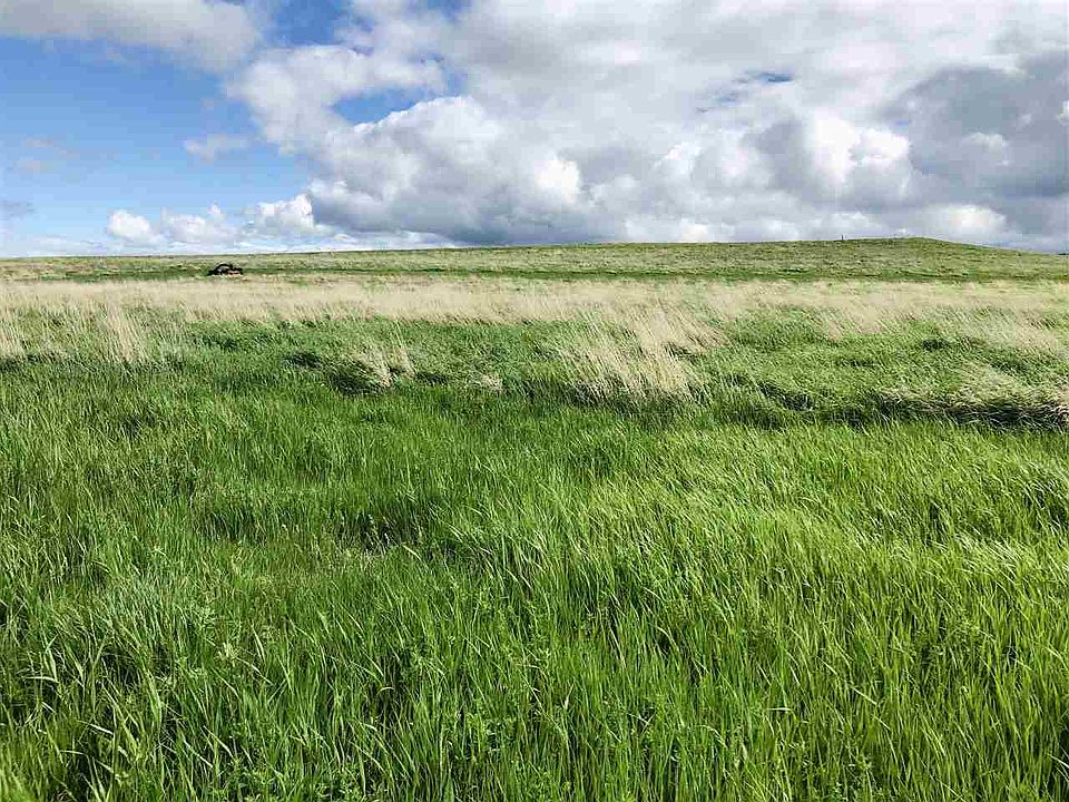 2nd image of Wagon Box Rd