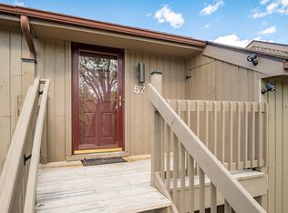 57 Lookout Ridge Dr, Columbus, IN 47201