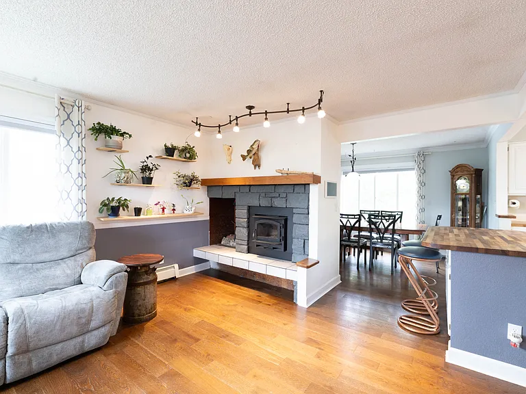 11530 Echo St — Photo 2
