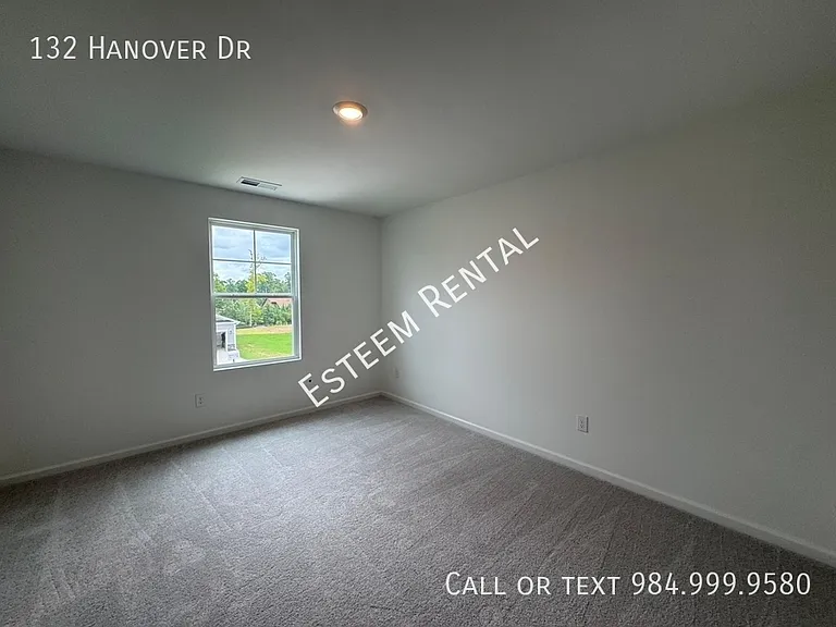 132 Hanover Dr — Photo 20