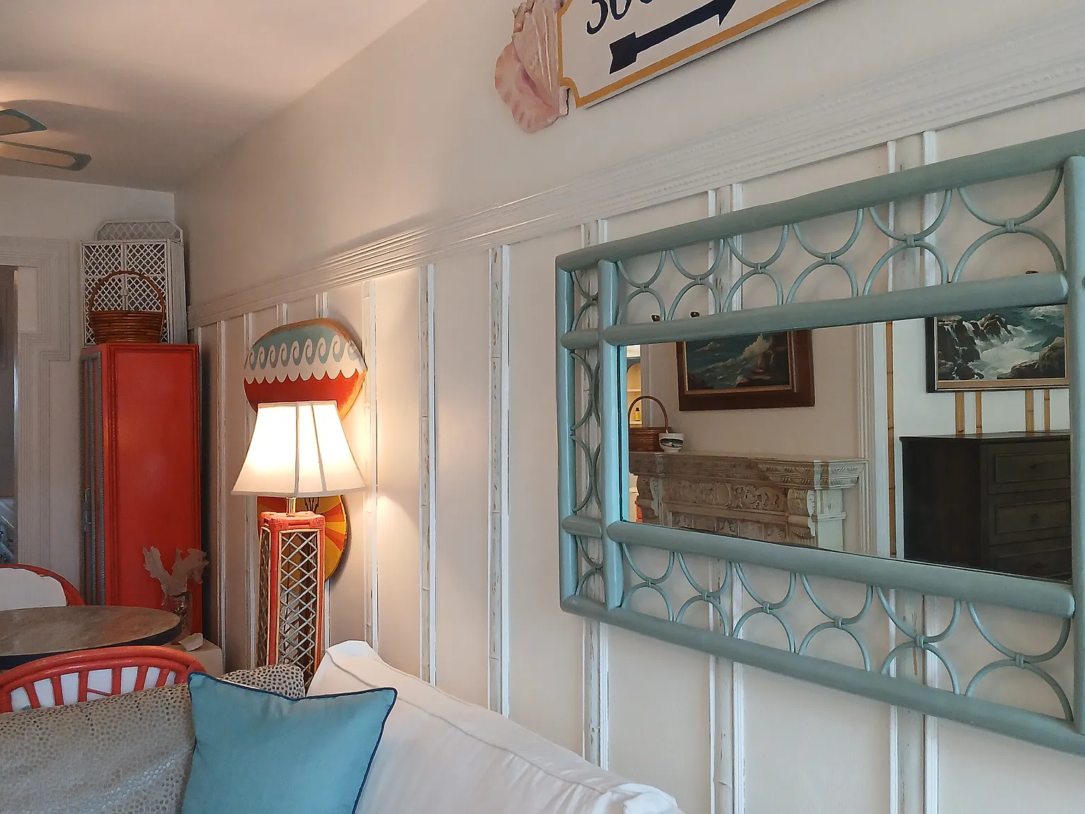 401 Collins Ave — Photo 3