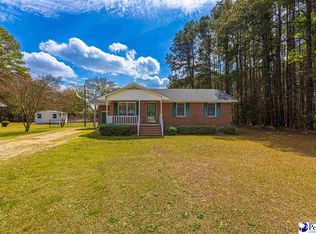 204 E Reaves Ave, Dillon, SC 29536