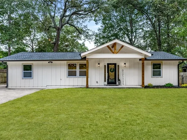 2740 Ivanhoe Ln SE, Smyrna, GA 30082