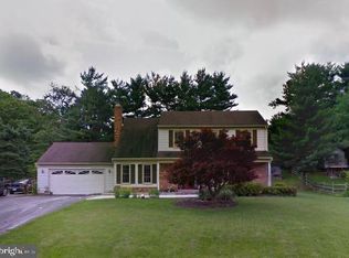 10955 Middleboro Dr, Damascus, MD 20872