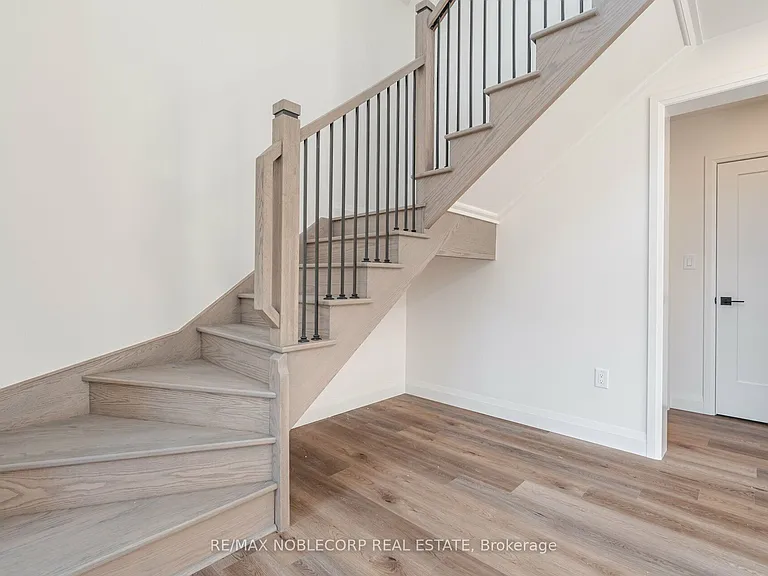 40 Montcalm Ave #GSUITE — Photo 17