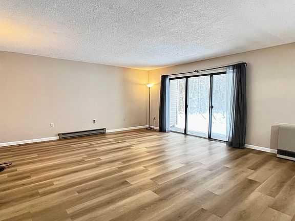 2nd image of 85 Bayberry Lane #85