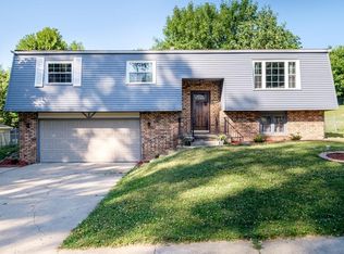 5147 Lower Beaver Rd, Des Moines, IA 50310