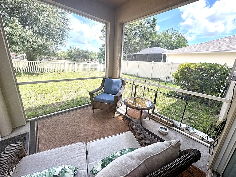 17608 Glenapp Dr — Photo 12