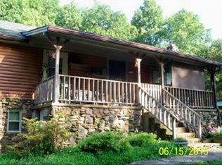 5761 N Mount Pleasant Rd, Greenbrier, TN 37073