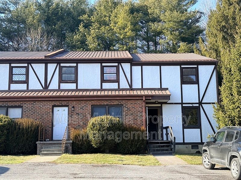 1st image of 184 Wyndale Dr #12
