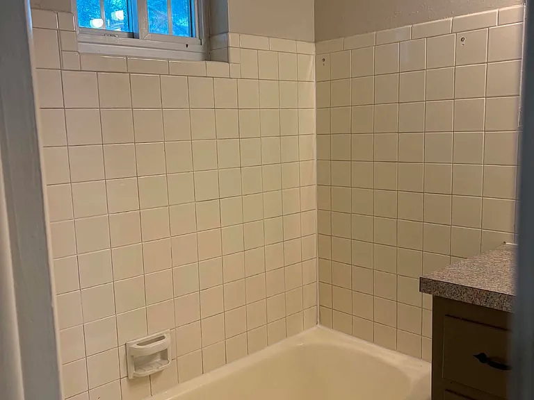 2421 S Boston Ave — Photo 25