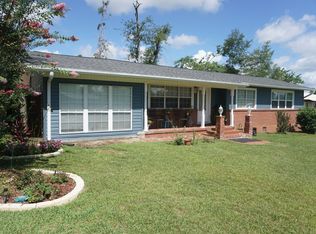 2977 Park St, Marianna, FL 32446