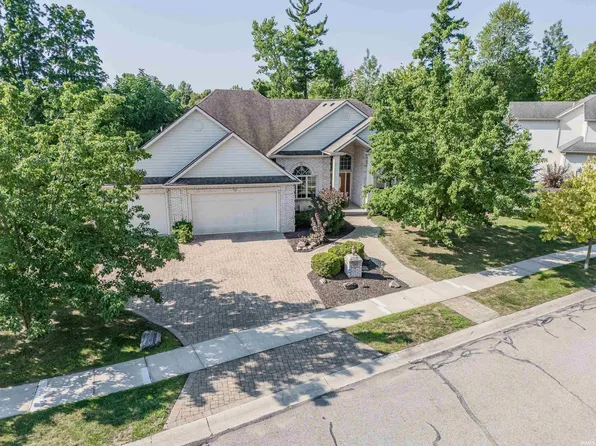 3110 Sterling Ridge Cv, Fort Wayne, IN 46825