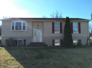 5727 Tennyson St, Riverdale, MD