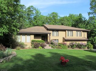 18 Woodstone Dr, Cedar Grove, NJ 07009