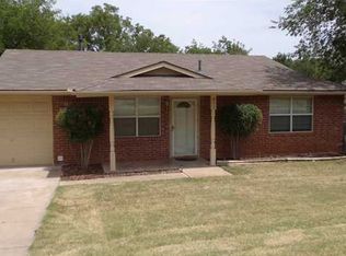 413 N 8th St, Noble, OK 73068
