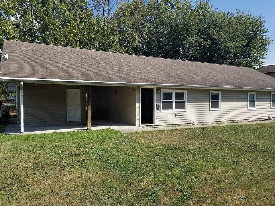 1st image of 1101 Midway Ct #B