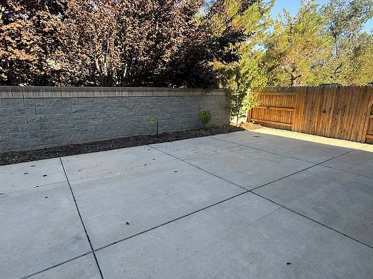 3223 Le Bourget Ln — Photo 35