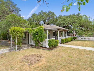 400 E Monroe St, Austin, TX, 78704