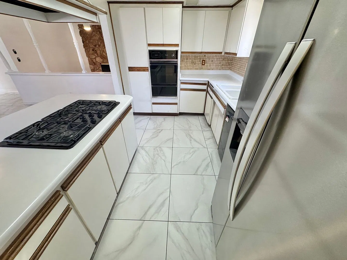 Pet Friendly! Spacious Single Story Home In North East — Photo 4