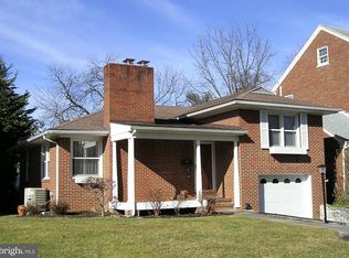 809 Forest Dr, Hagerstown, MD 21742