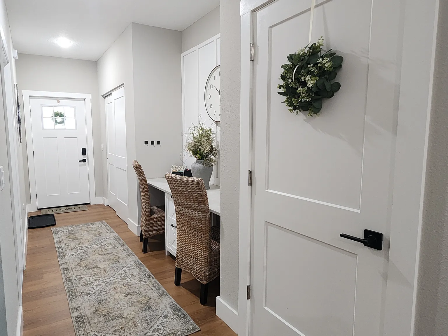 3 bed, 1800 sqft, $2,100 — Photo 3