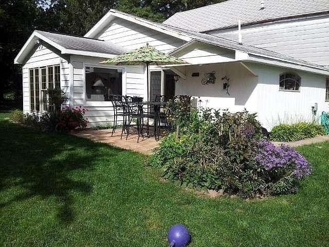 1st image of 1051 S Lake Shore Dr