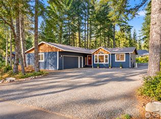1190 E Vine Maple Lane, Union, WA 98592