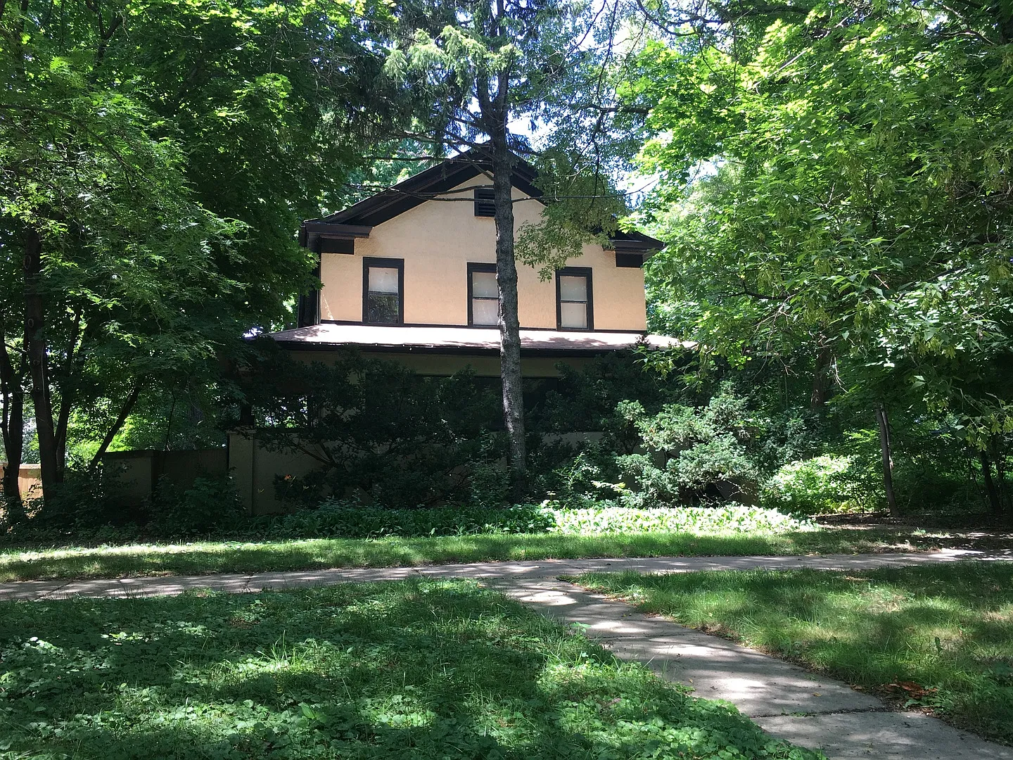 1206 Hinman Ave photo 1