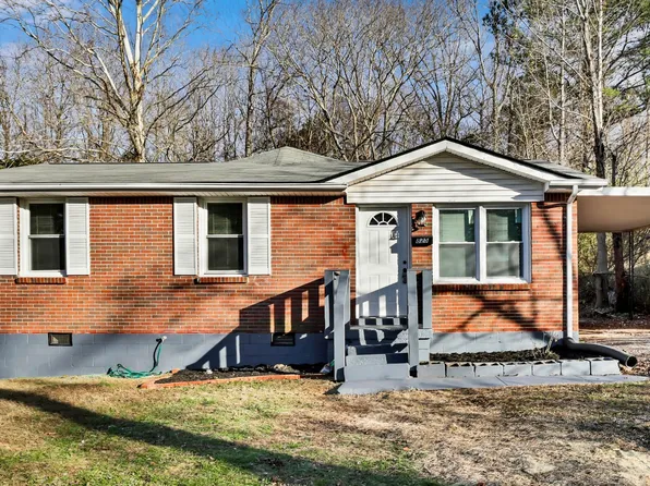 825 E Happy Hollow Dr, Clarksville, TN 37040