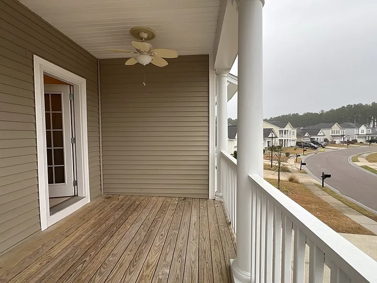 579 Crossland Dr — Photo 28