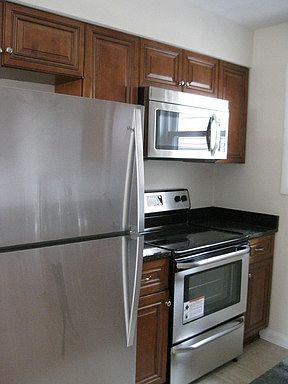 4th image of 1362 W Ocean View Ave APT 210