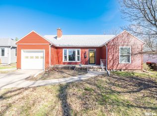 3120 N Linnhill Ct, Peoria, IL 61604