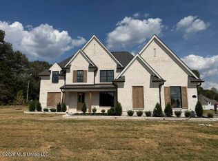 124 Oakworth Dr, Hernando, MS 38632