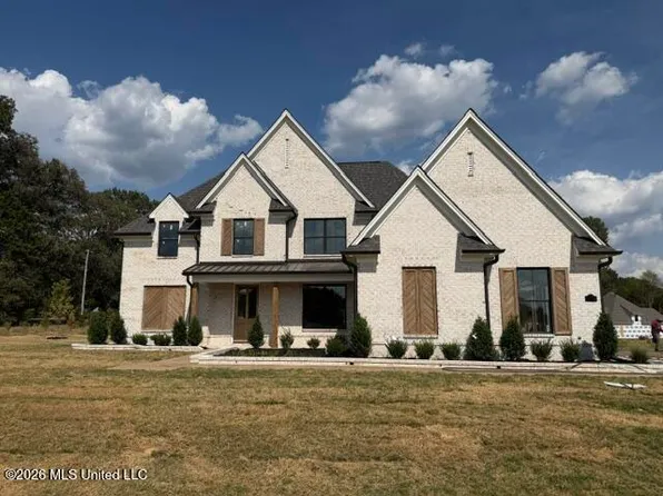 124 Oakworth Dr, Hernando, MS 38632