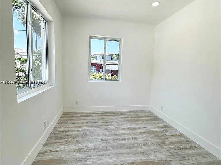 2740 NW 49th St — Photo 7