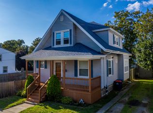 79 Topham St, New Bedford, MA 02746