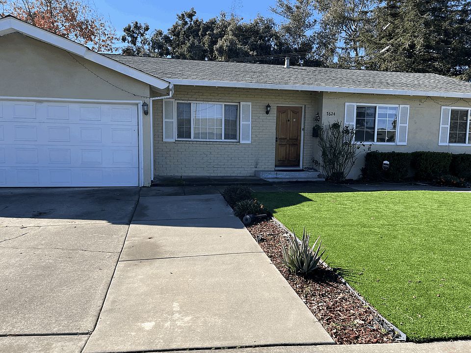 1st image of 7624 Canterbury Ln