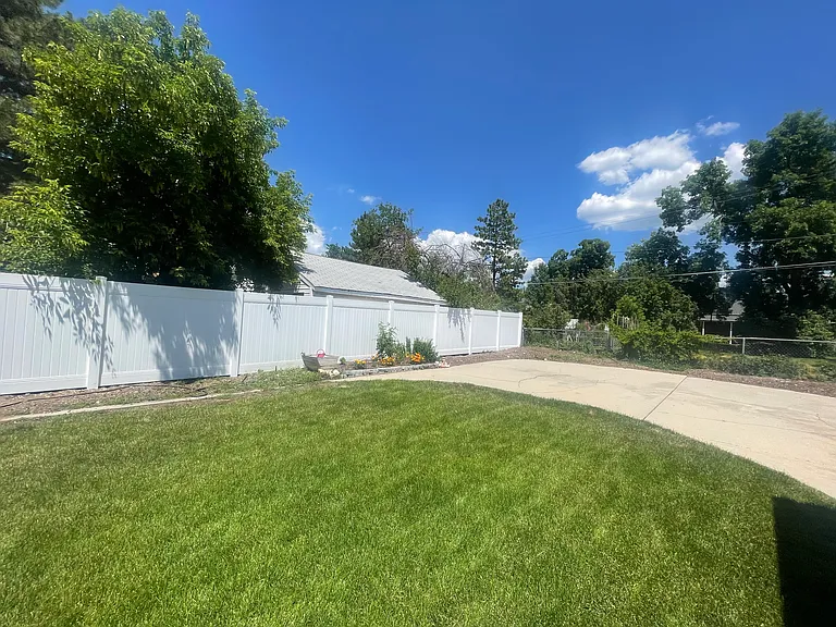 1971 S Douglas St — Photo 12
