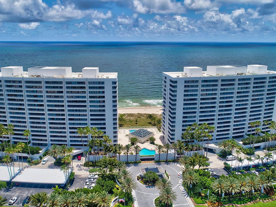 Home For Sale In Addison On The Ocean