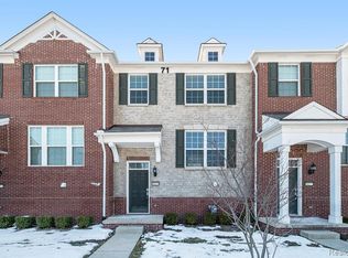 44575 Ellery Ln #1, Novi, MI 48377