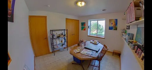 517 Harland Dr — Photo 6